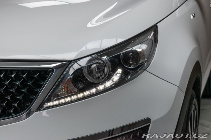 Kia Sportage 2.0 CRDi REZERVACE 2015