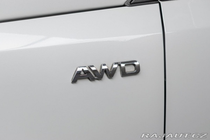 Kia Sportage 2.0 CRDi REZERVACE 2015