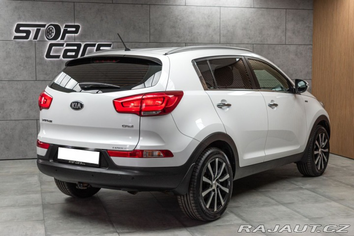 Kia Sportage 2.0 CRDi REZERVACE 2015