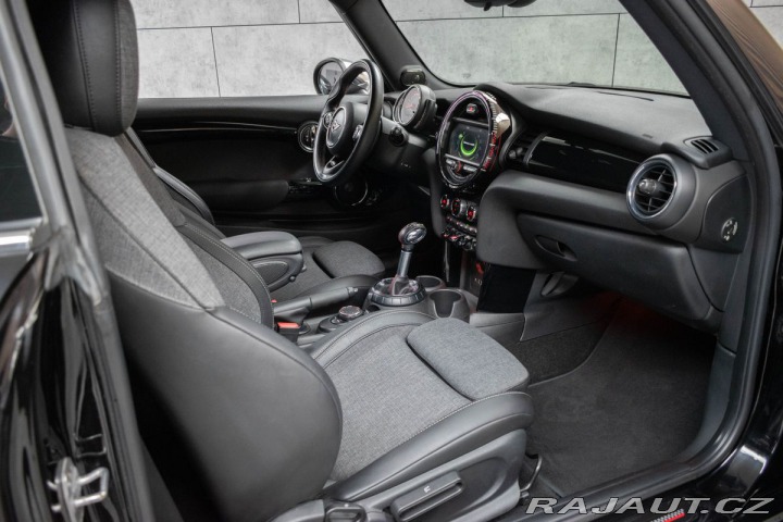 Mini Cooper John Works DPH 2017