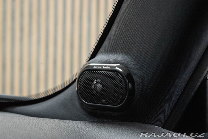 Mini Cooper John Works REZERVACE 2017