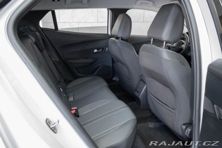 Peugeot 2008 1.5 BlueHDi TAŽNÉ*DPH*ČR 2022