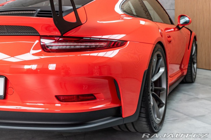 Porsche 911 GT3 RS 4.0 !Najeto 14.885 2016