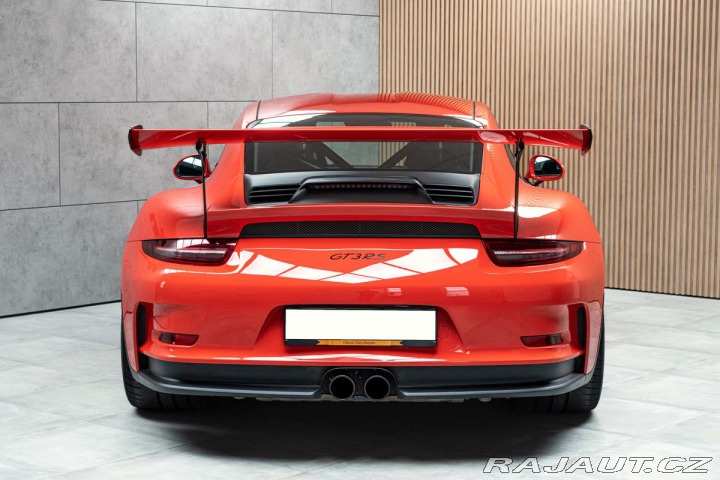 Porsche 911 GT3 RS 4.0 !Najeto 14.885 2016