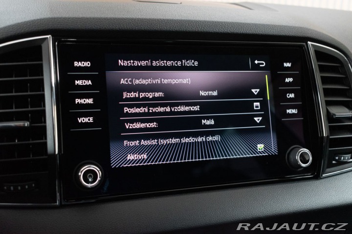 Škoda Karoq 1.6 TDI STYLE*REZERVACE* 2019