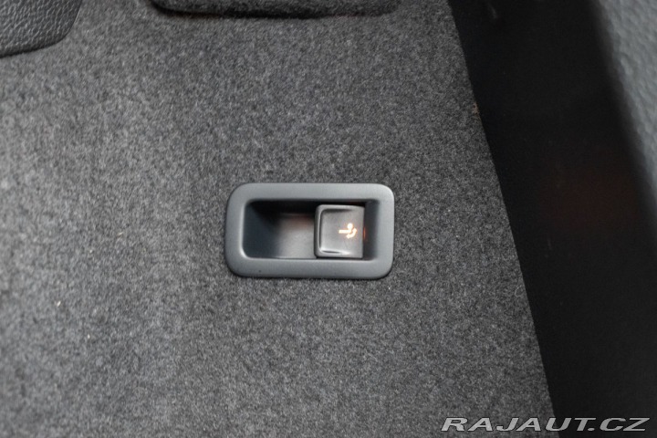 Škoda Karoq 2.0 TDI REZERVACE 2019