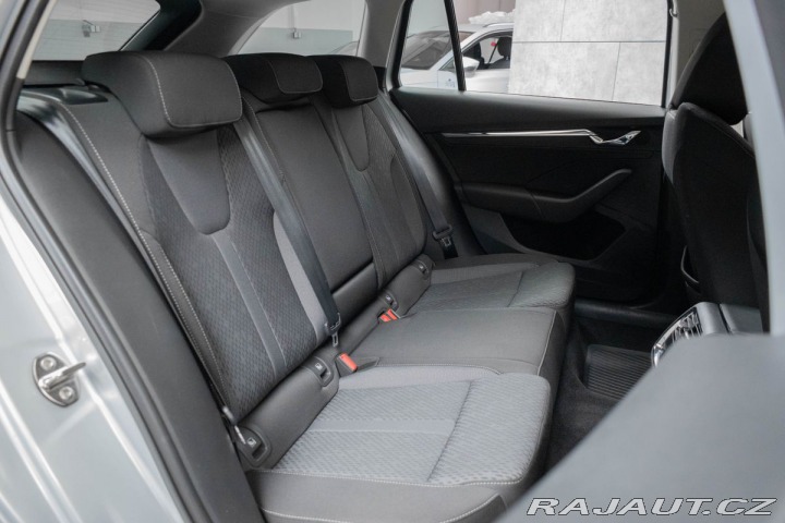 Škoda Octavia 2.0 TDI DSG*TAŽNÉ*2xKOLA* 2021