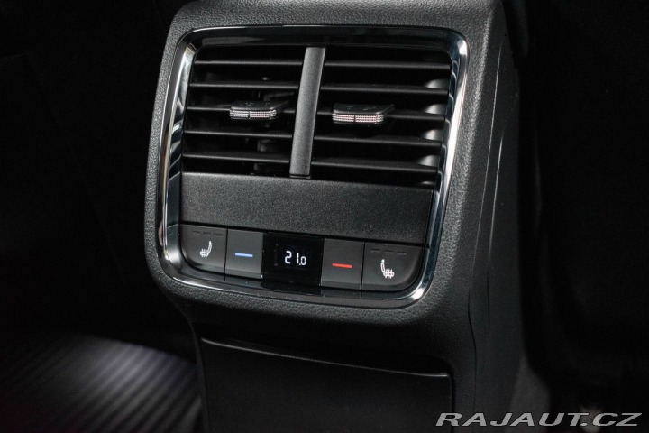 Škoda Octavia 2.0 TDI DSG*TAŽNÉ*2xKOLA* 2021