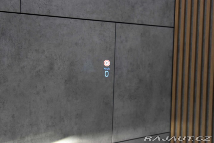 Škoda Octavia 2.0 TDI DSG*TAŽNÉ*2xKOLA* 2021