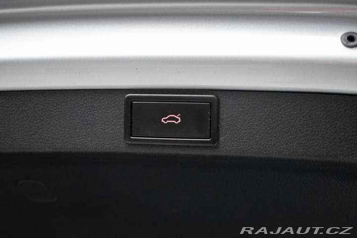 Škoda Octavia 2.0 TDI DSG*TAŽNÉ*2xKOLA* 2021