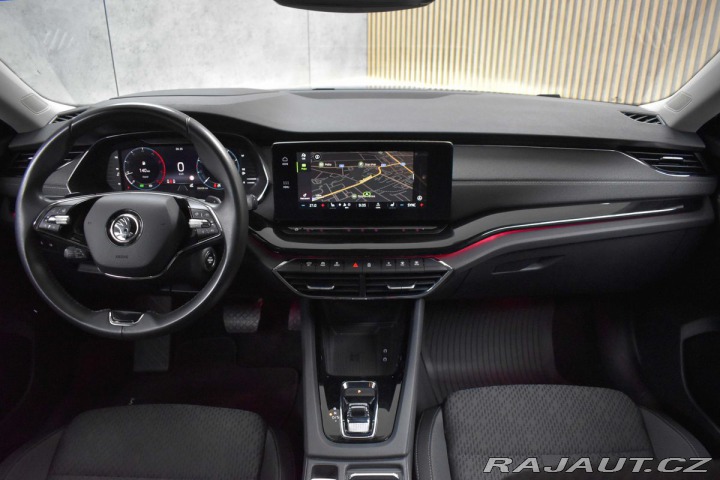 Škoda Octavia 2.0 TDI DSG*TAŽNÉ*2xKOLA* 2021