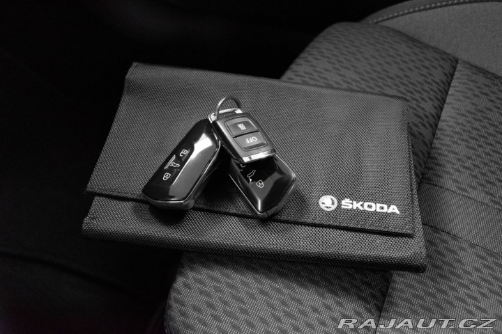 Škoda Octavia STYLE*DSG*WEBASTO*TAŽNÉ*Č 2021