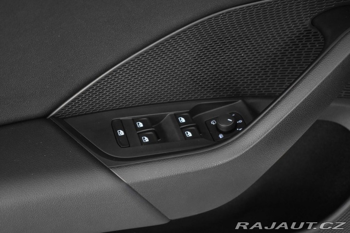 Škoda Octavia 2.0 TDI STYLE*KESSY*DPH*Č 2023