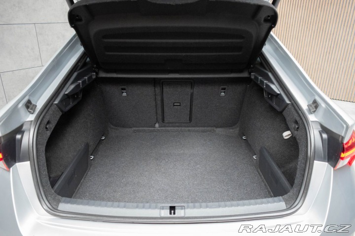 Škoda Octavia RS 2.0 TDI REZERVACE 2022