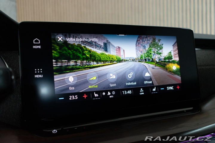 Škoda Octavia SCOUT REZERVACE 2022