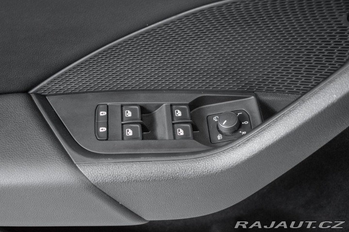 Škoda Octavia SCOUT 2.0 TSI 4x4*TAŽNÉ*Č 2022