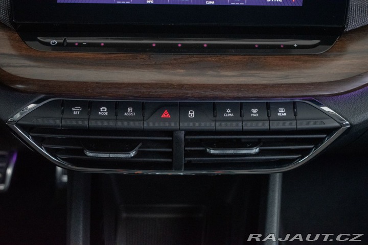 Škoda Octavia SCOUT REZERVACE 2022