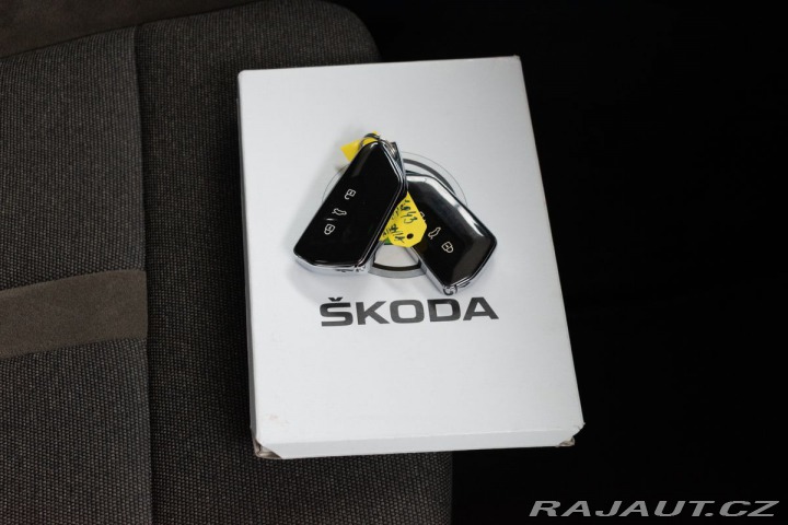 Škoda Octavia SCOUT 2.0 TSI 4x4*TAŽNÉ*Č 2022