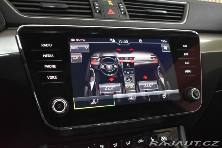 Škoda Superb 2.0 TDI DSG*TAŽNÉ*KAMERA* 2021