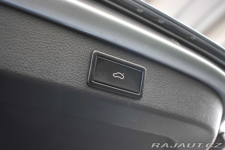 Škoda Superb 2.0TDI *REZERVACE* 2019