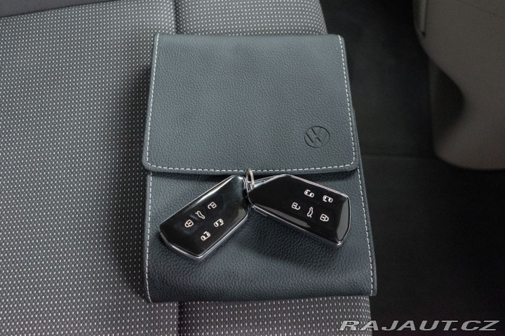 Volkswagen Ostatní modely 2.0 TDI EDITION*TAŽNÉ*DPH 2023