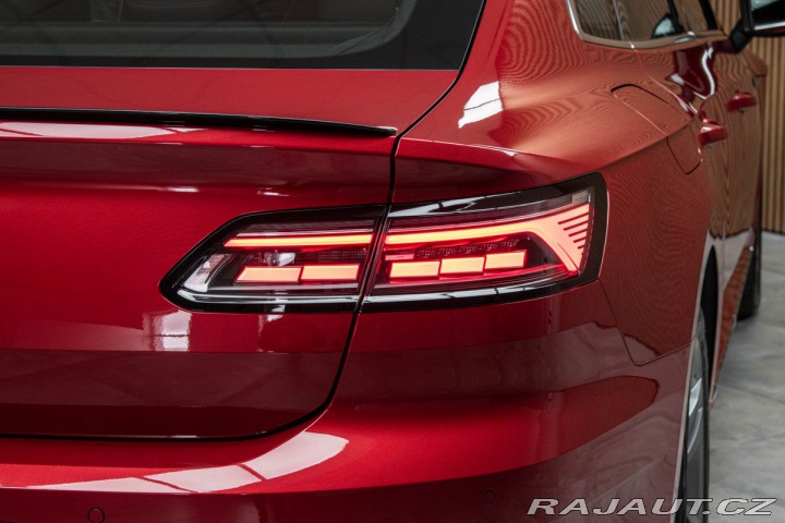 Volkswagen Arteon 2.0 TDI R-LINE REZERVACE 2022