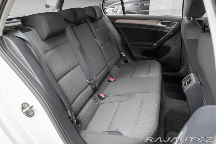 Volkswagen Golf 1.4 TGI 81kW *PO ROZVODEC 2016