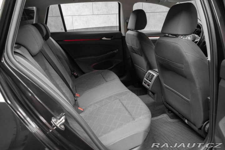 Volkswagen Golf 2.0 TDI REZERVACE 2022