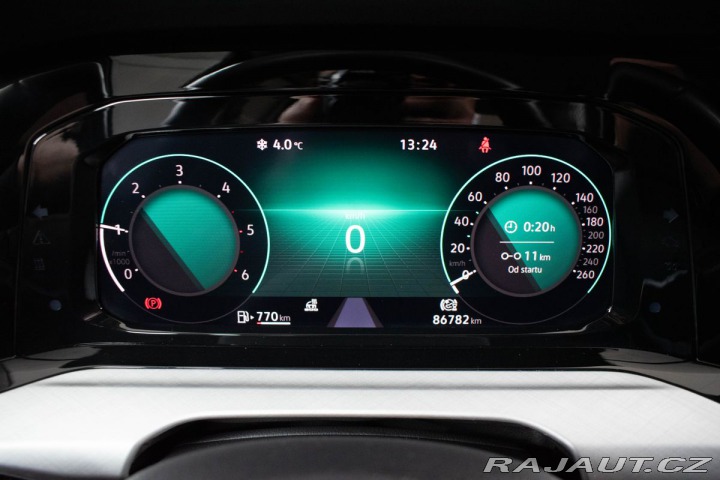 Volkswagen Golf 2.0 TDI REZERVACE 2022