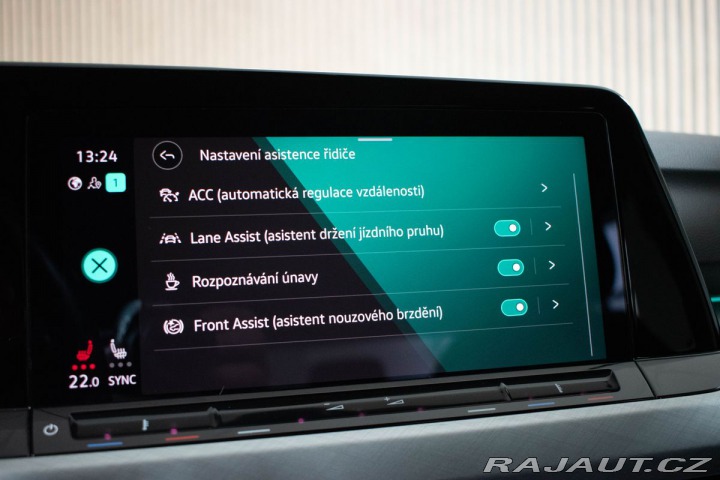 Volkswagen Golf 2.0 TDI REZERVACE 2022