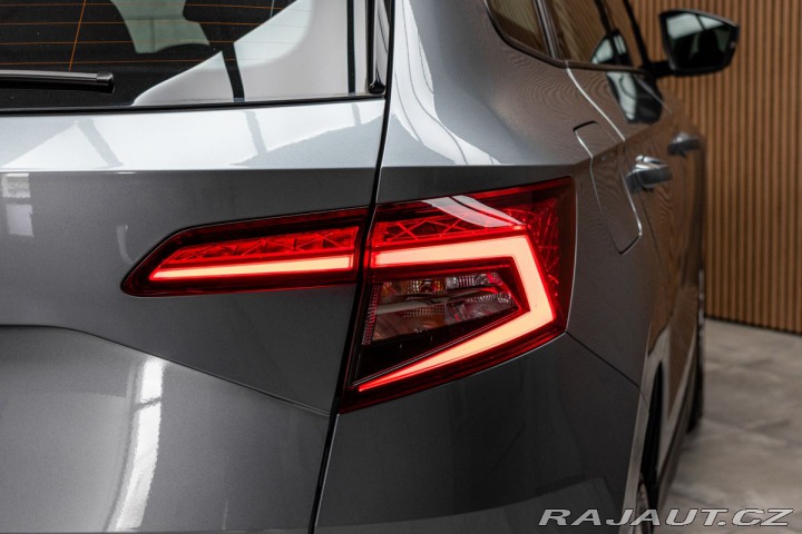 Škoda Karoq 1.5TSi*DSG*KAMERA*NAVI*KL 1800