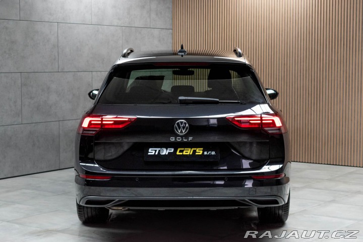 Volkswagen Golf 2.0 TDI REZERVACE 2022