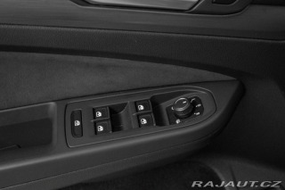 Volkswagen Golf 1.5 TSI STYLE*2xPNEU*DPH* 2023