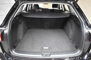 Volkswagen Golf 1.5 TSI STYLE*2xPNEU*DPH* 2023