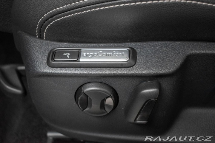 Volkswagen Passat 2.0 TDI ELEGANCE*ACC*DPH* 2021