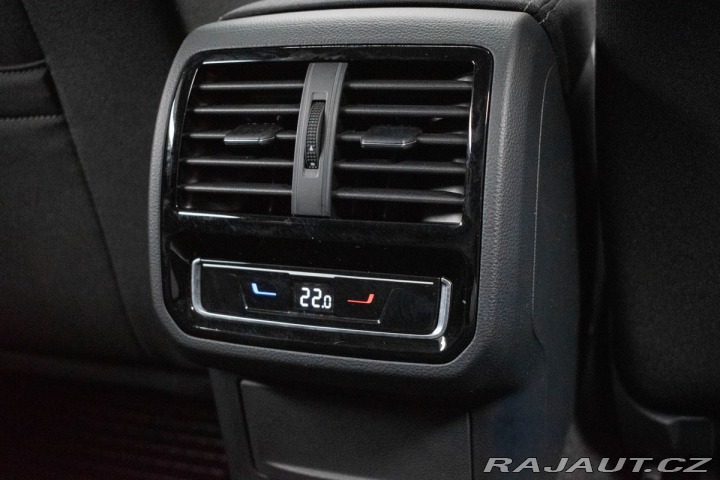 Volkswagen Passat 1.5 TSI BUSINESS*ACC*DPH* 2022