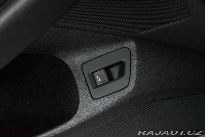 Volkswagen Passat 1.5 TSI BUSINESS*ACC*DPH* 2022