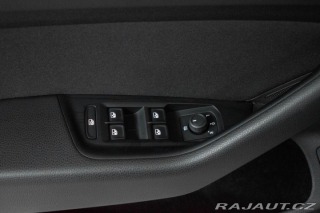 Volkswagen Passat 1.5 TSI BUSINESS*ACC*DPH* 2022