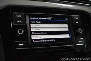 Volkswagen Passat 1.5 TSI BUSINESS*ACC*DPH* 2022