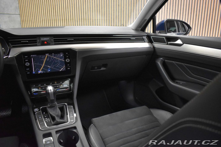 Volkswagen Passat 2.0TSI 140 ELEGANCE*ČR 1. 2022