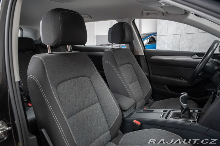 Volkswagen Passat 1.5 TSI BUSINESS*ACC*DPH* 2023