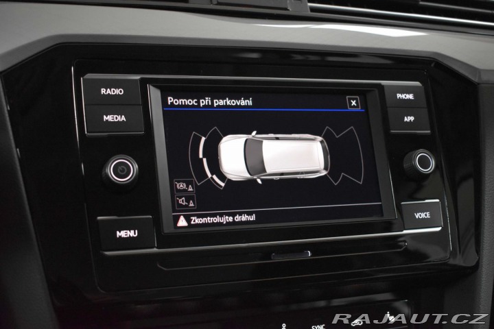 Volkswagen Passat 1.5 TSI BUSINESS*ACC*DPH* 2023