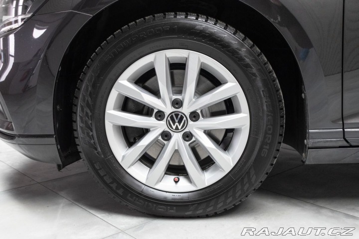 Volkswagen Passat 1.5 TSI BUSINESS*ACC*DPH* 2023