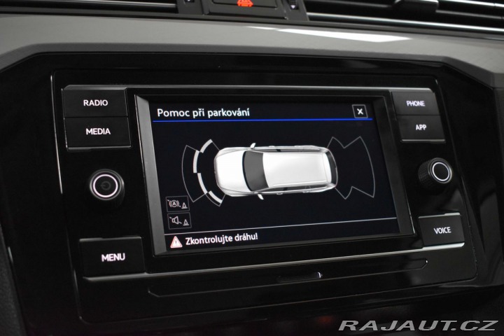 Volkswagen Passat 1.5 TSI BUSINESS*ACC*DPH* 2022