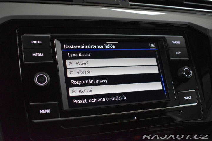 Volkswagen Passat 1.5 TSI BUSINESS*ACC*DPH* 2022