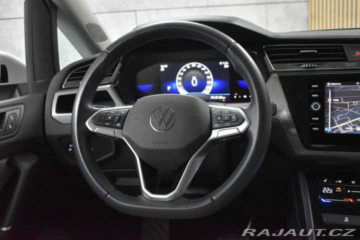 Volkswagen Touran 1.5 TSI 7.MÍST*TAŽNÉ*DPH* 2023