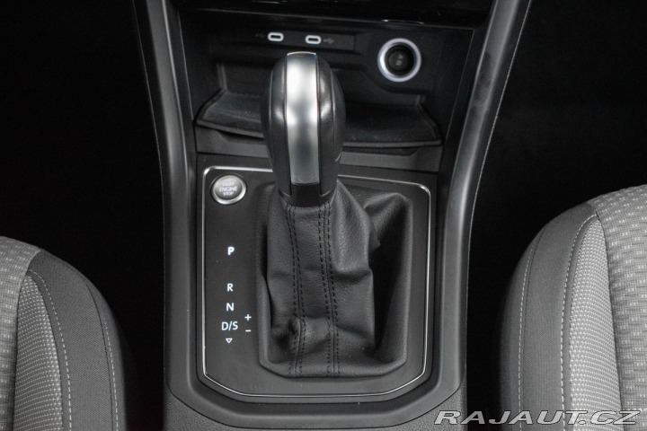 Volkswagen Touran 1.5 TSI REZERVACE 2023