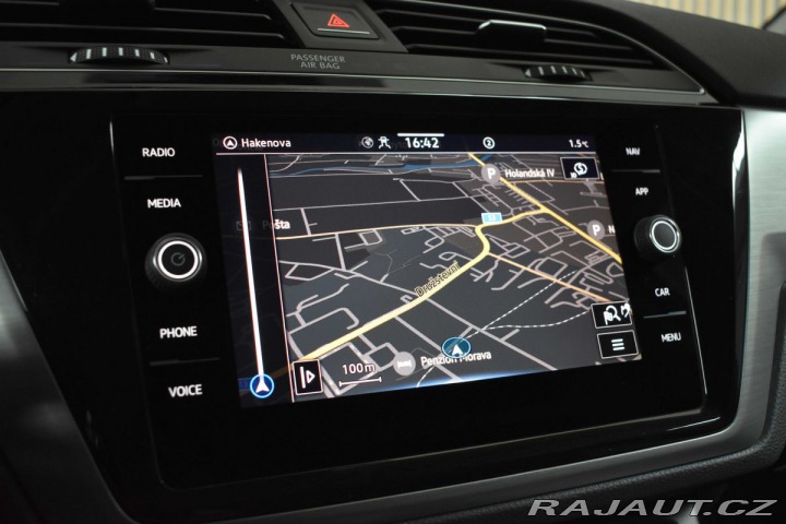 Volkswagen Touran 1.5 TSI REZERVACE 2023