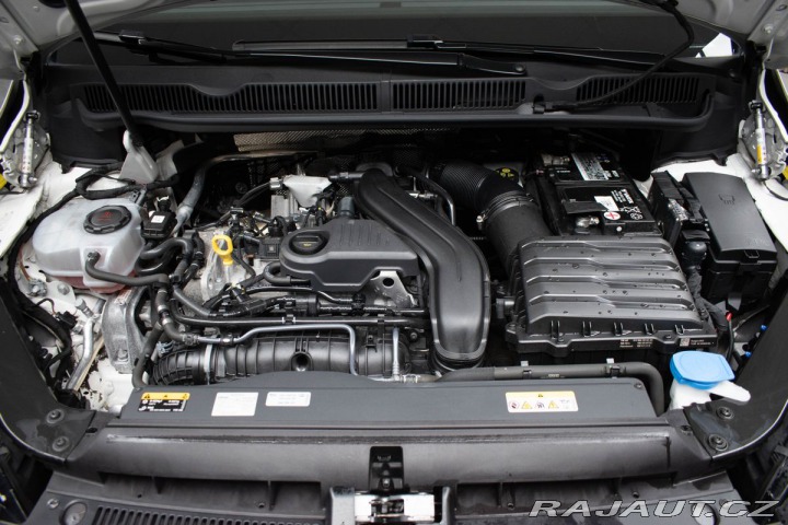 Volkswagen Touran 1.5 TSI REZERVACE 2023