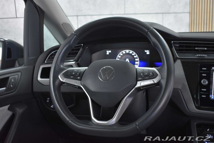 Volkswagen Touran 1.5 TSI*REZERVACE* 2023